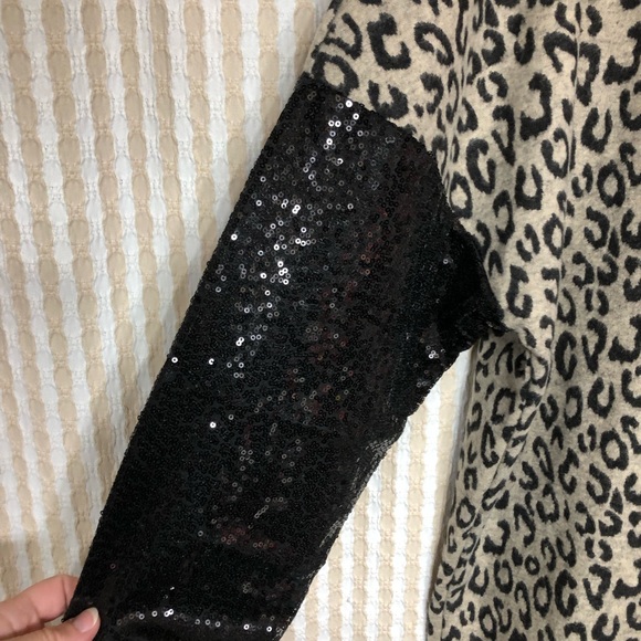Leopard sequin top - Picture 2 of 4